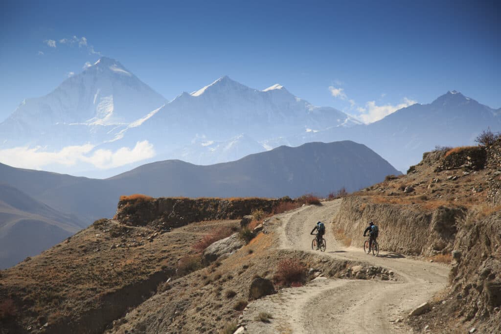 LOWER MUSTANG ADVENTURE